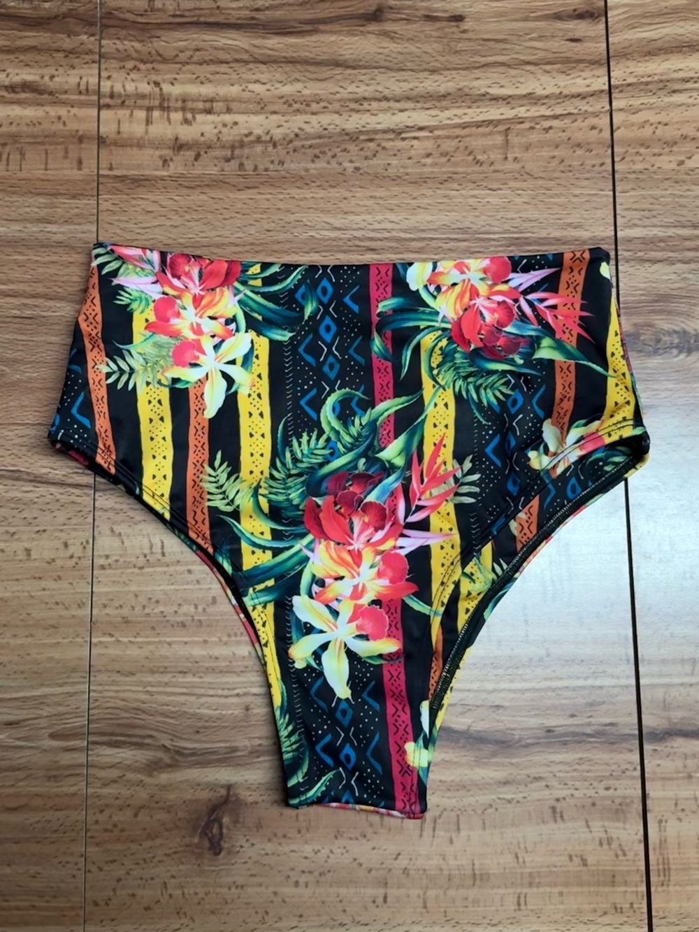 Women’s High Waist Tropical Floral Bikini Bottoms - Multicolor Swimwear